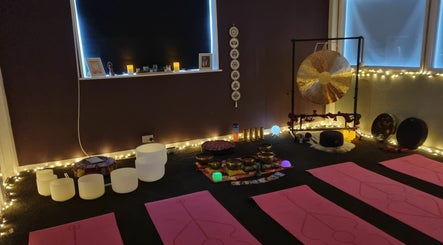 Εικόνα Calm Within Therapies Yoga Wellbeing at The Butterfly Rooms 3