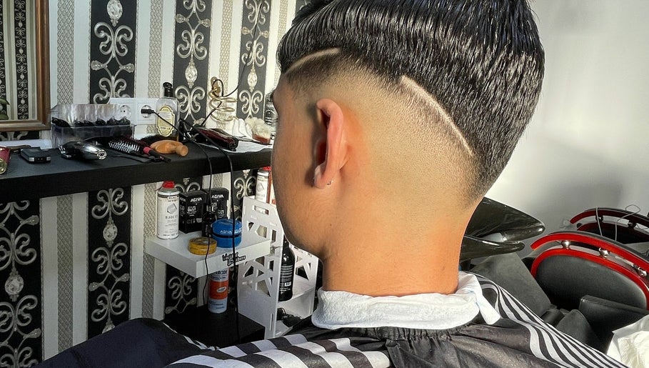 Gentleman image 1