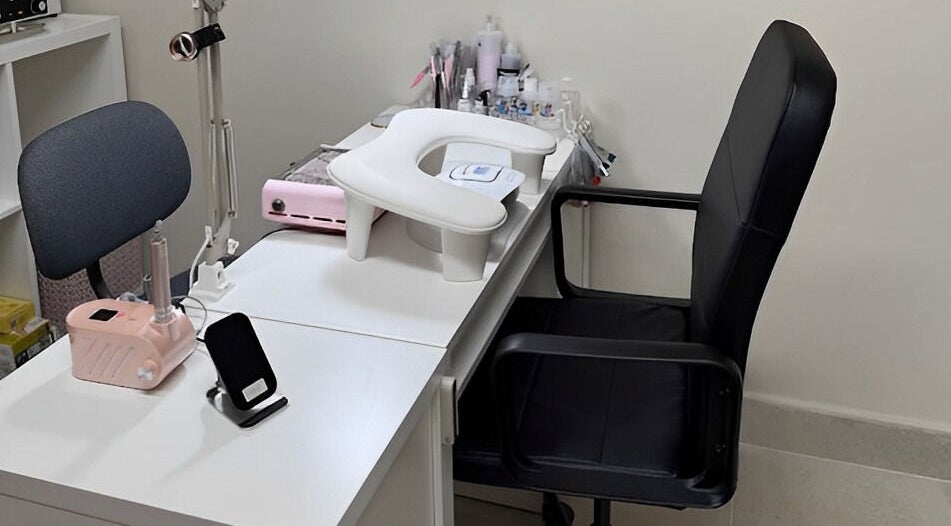 Manicure station at Rianne’s Room (Elegance Studio), Ballygar, County Galway, IE. Modern and functional setup.