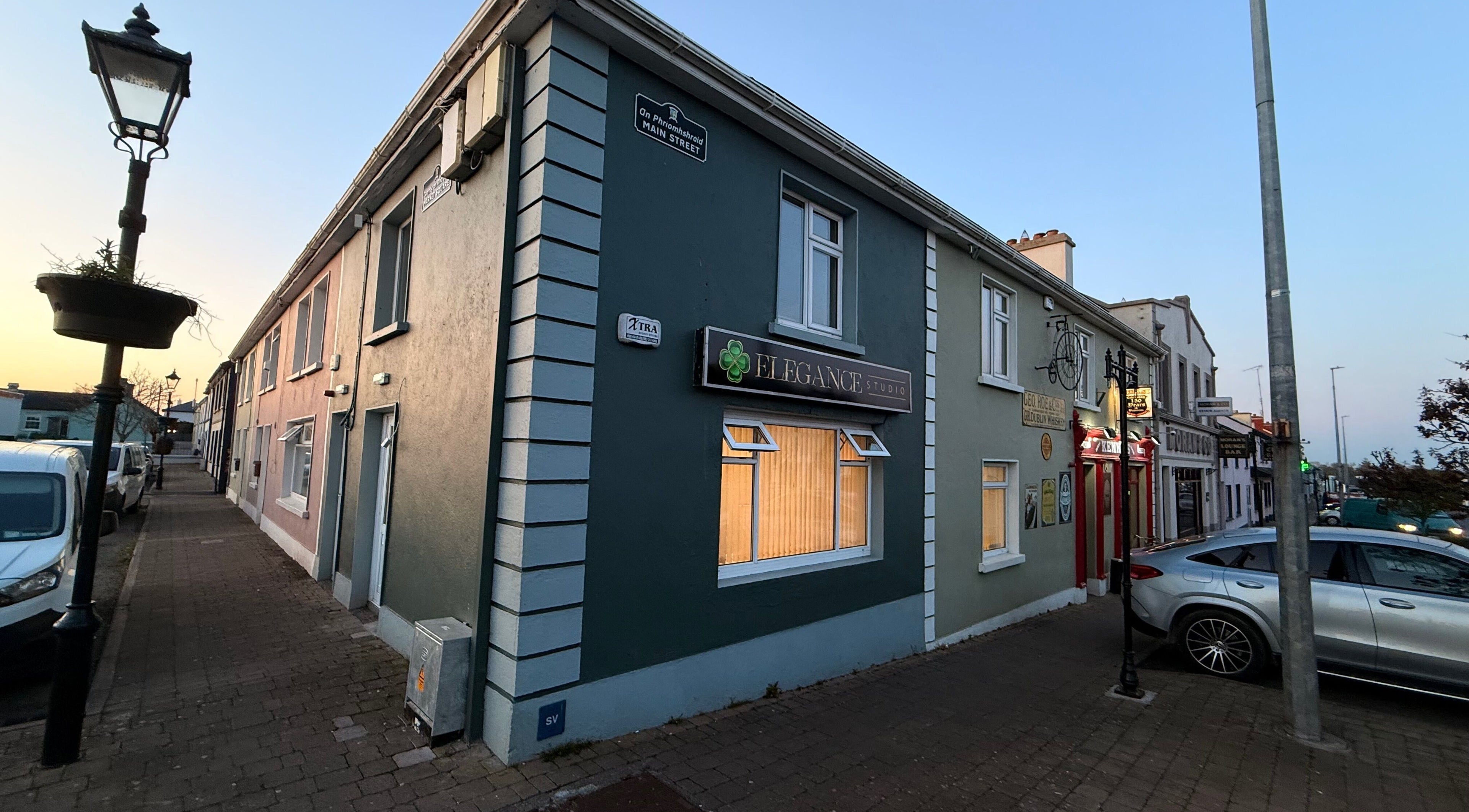 Rianne’s Room (Elegance Studio) exterior in Ballygar, County Galway, IE, showcasing its welcoming ambiance.