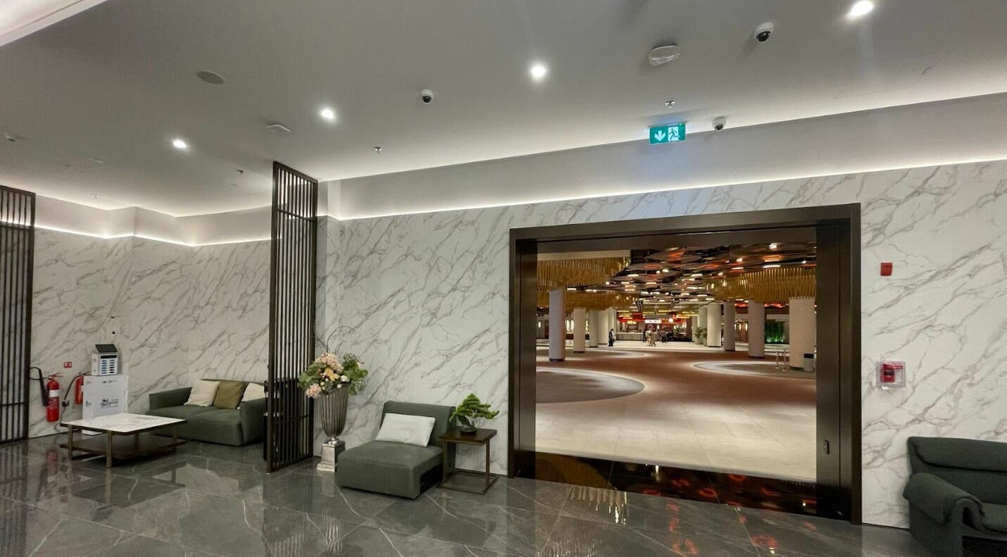 Luxurious waiting area at Yinyang Spa - Dubai Mall, Dubai, AE with modern seating and marble accents.