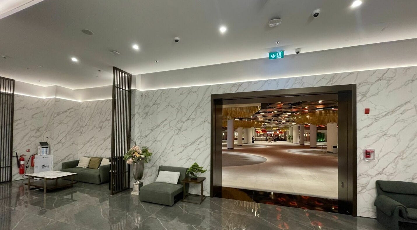 Luxurious waiting area at Yinyang Spa - Dubai Mall, Dubai, AE with modern seating and marble accents.