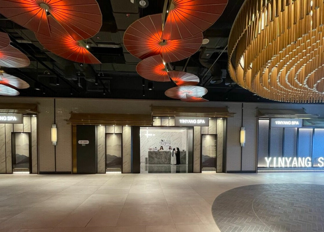Elegant entrance of Yinyang Spa - Dubai Mall, showcasing luxurious decor. Location: Dubai, Dubai, AE.