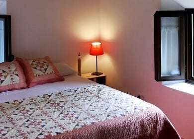 Cálida habitación en Gea - Centro de Danza y Bienestar, Alcalá De Henares, Comunidad De Madrid, ES.
