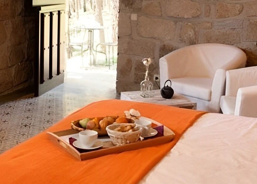 Desayuno en suite en Gea - Centro de Danza y Bienestar, Alcalá De Henares, Comunidad De Madrid, ES.