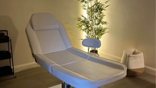 The Beauty and nail bar