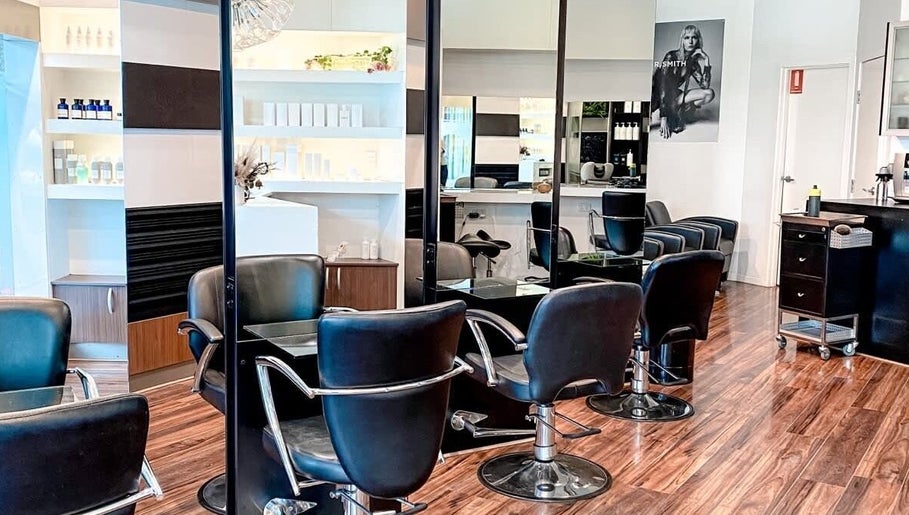 Instyle Hair Bayswater image 1