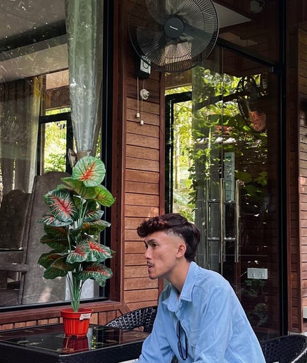 Kal’s barber image 2