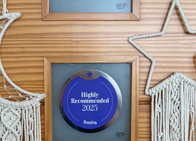 Award plaque 'Highly Recommended 2025' at House of Glam, Newcastle upon Tyne, England, GB.