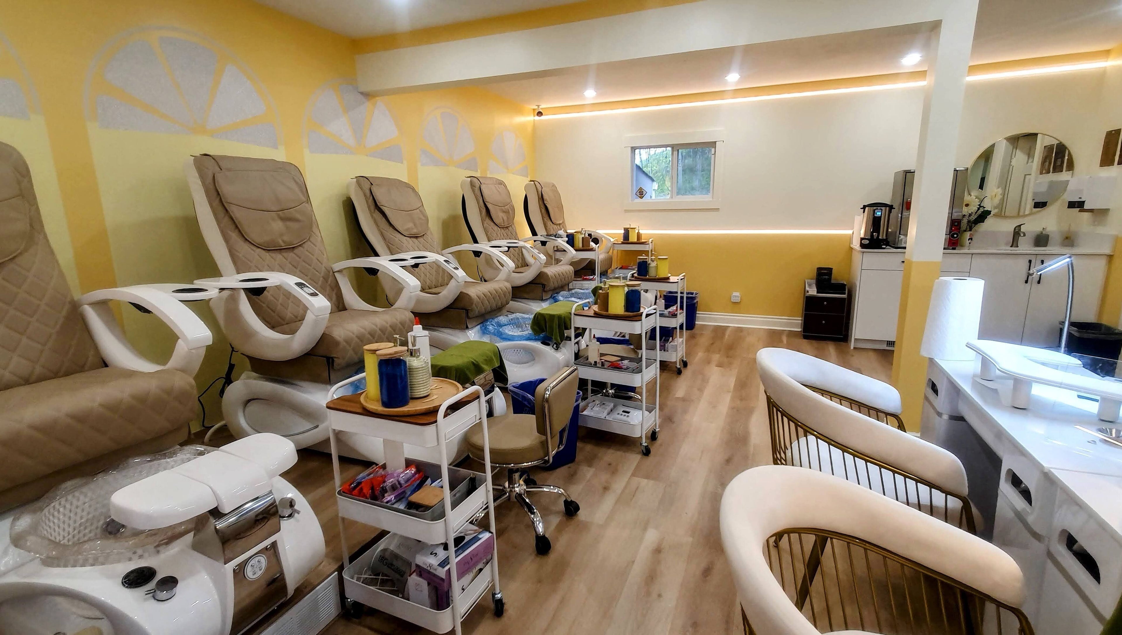 Relaxing pedicure chairs at Lemon Nails and Beauty, Prince George, British Columbia, CA.