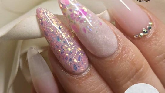 Pretty and Polished- Nails by Rosie