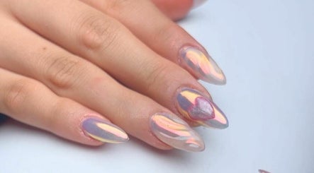 Bespoke Nails and Spa image 3