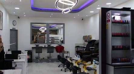 Angeline Nails & Beauty image 2
