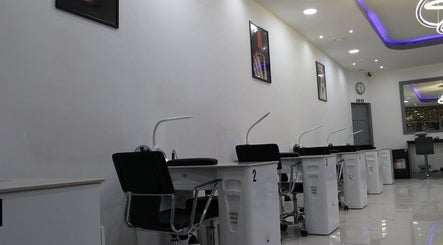 Angeline Nails & Beauty image 3