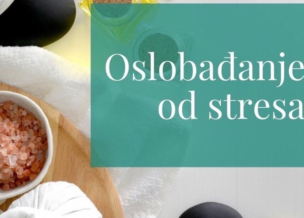 Enjoy salona in Vogošća, Federacija Bosne I Hercegovine, BA offers Himalayan salt therapy for stress relief.