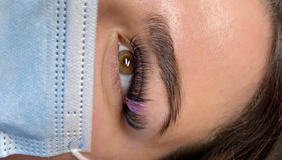 Jaelyn Lashes image 1