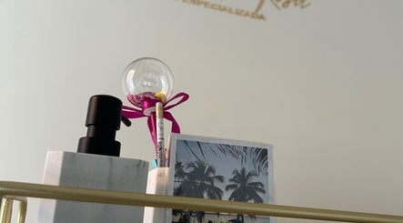 Decoração minimalista no Santa Rosa Clinic em Mealhada, Aveiro, PT.