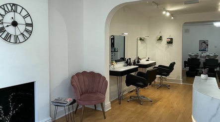 Ruth Louise Hair Salon