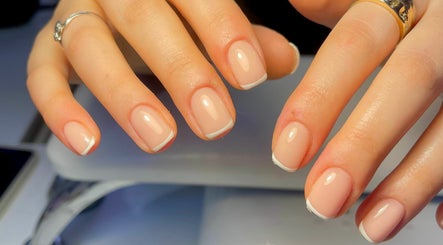 Εικόνα Lucy MS Nails 2