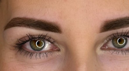 Close-up of expertly shaped brows at Patrycja Swiatczak Laser & Skin in Wonderlust Studio, Warrington, England, GB.