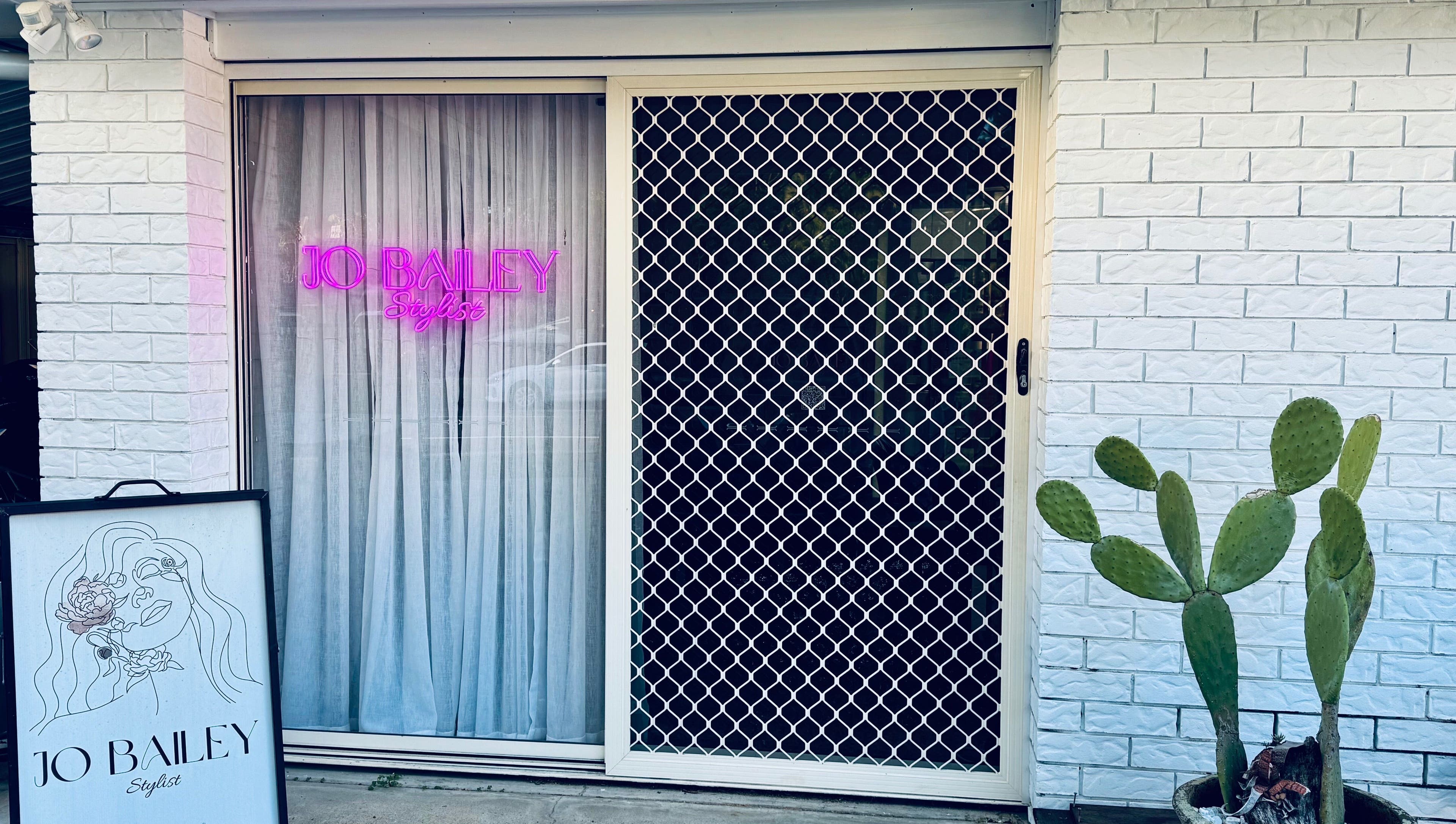 Jo Bailey Style entrance with neon sign and cactus, located in CURRUMBIN WATERS, Australia, AU.