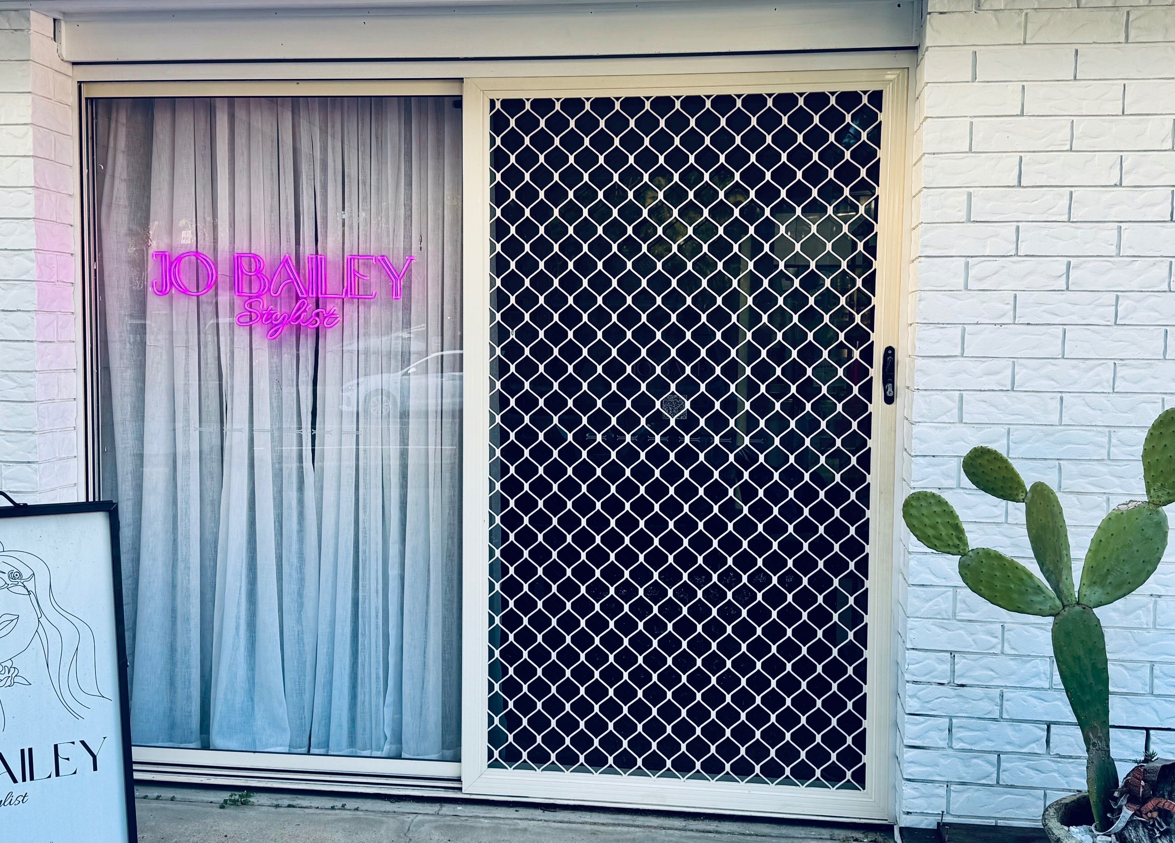 Jo Bailey Style entrance with neon sign and cactus, located in CURRUMBIN WATERS, Australia, AU.
