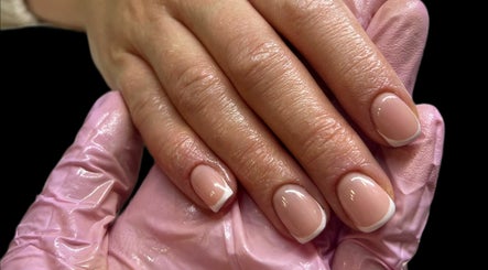 Molly Dolly’s Nails and Beauty afbeelding 3