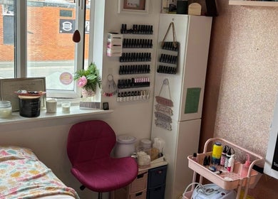 Chic interior of Gemmy Gorgeous beauty salon in Leeds, England, GB with manicure station and decor.