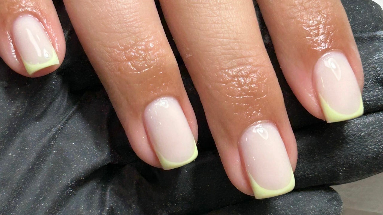 What is SNS and How does it Compare to Gel and Acrylic Nails? | Caviar  Feeling: Home of All Things Clean Beauty and Wellness