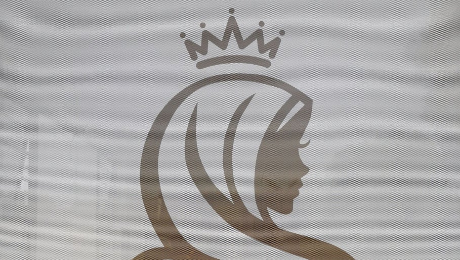 The Covered Pearl image 1