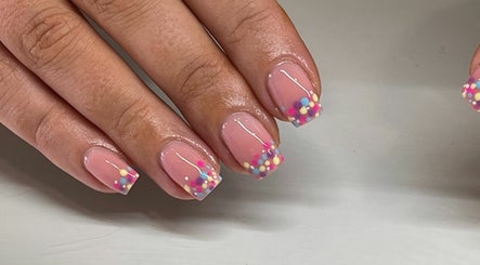 Nicola’s Nails & Beauty
