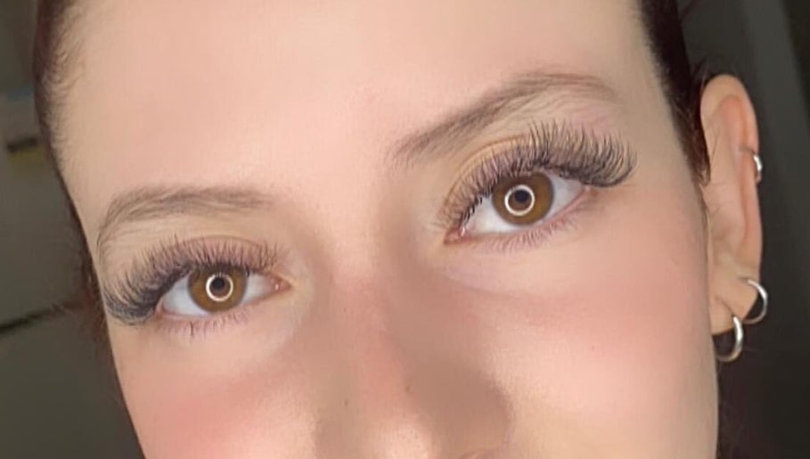 Mobile Eyelash Extensions, Tatiana Costa Beauty, bild 1