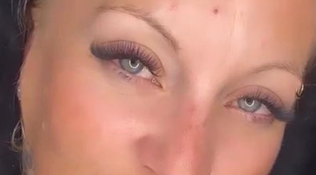 Mobile Eyelash Extensions, Tatiana Costa Beauty, bild 3