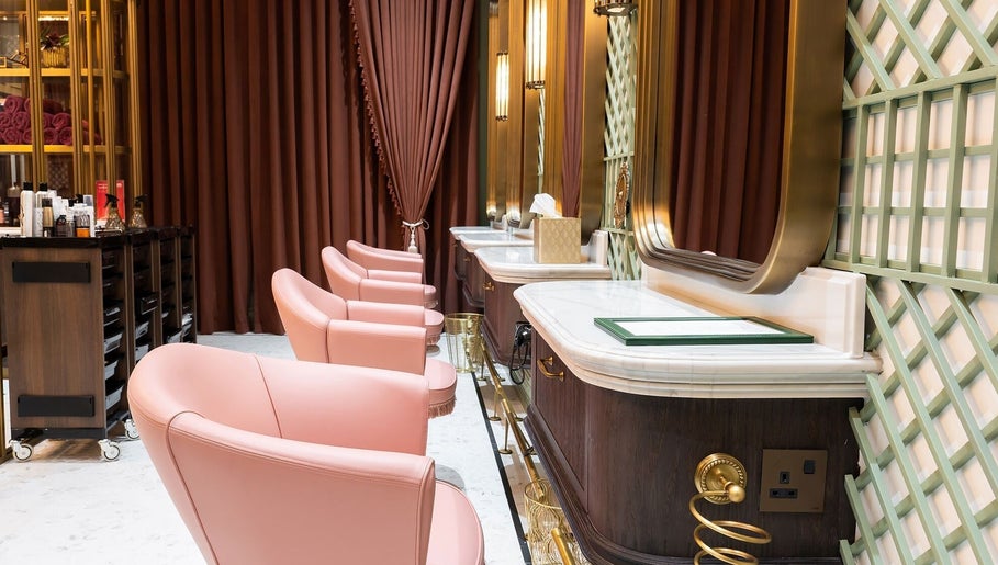 Elegant salon interior with luxury seating at Lunatic Fringe Ladies Salon, Dubai, Dubai, AE.