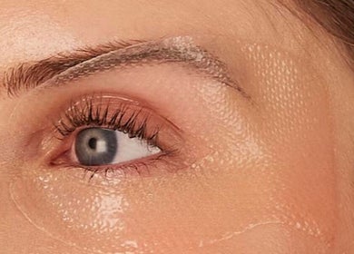Close-up of an eye with soothing gel patch at Select Beauty Salon, York, England, GB.