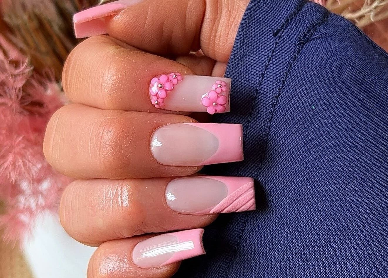 Elegant pink floral nail art at Dimepiece Beauty, Melbourne, Victoria, AU for chic, stylish look.