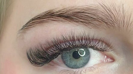 BNE Lash Co изображение 3