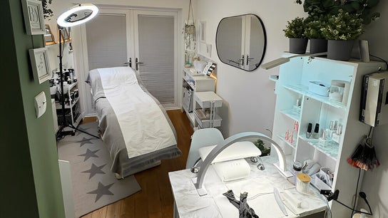 Beauty Suite by Annabel