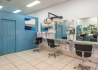 Modern salon at Plainland | Gaye's Hair Fashions, Plainland, Queensland, AU with styling stations and mirrors.