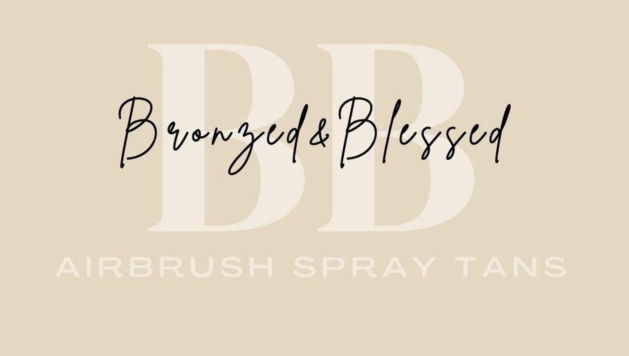 Bronzed & Blessed Airbrush Spray Tanning – obraz 1