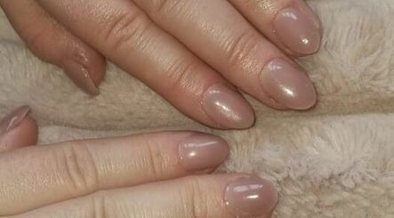 Ellise Nails изображение 2