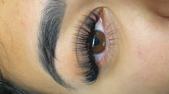 Lashes by Ellz