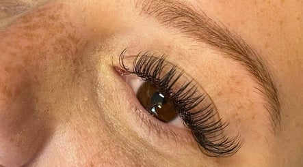 Lashes by Ellz image 2