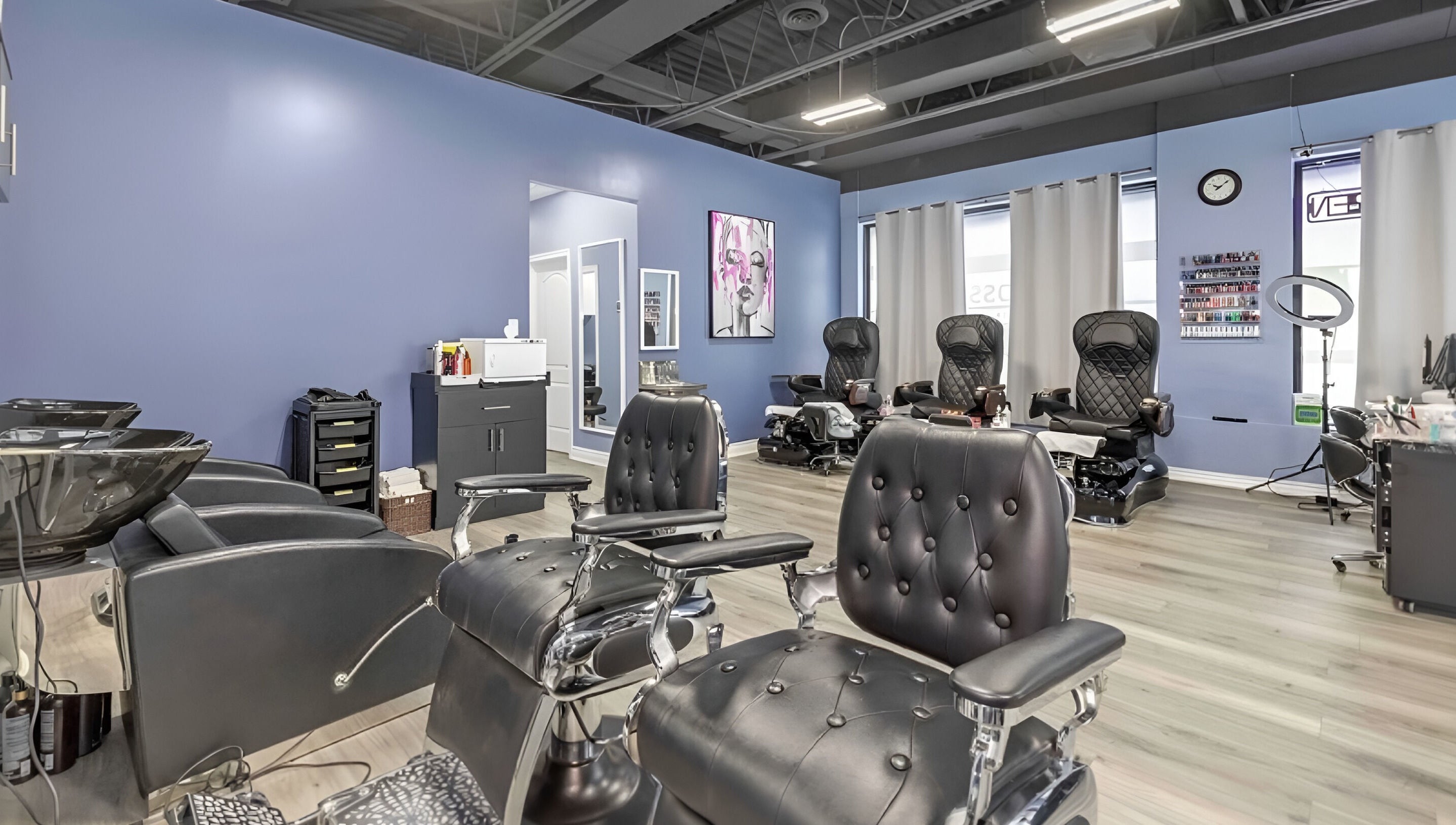 Luxe Salon & Spa interior with stylish chairs in Brampton, Ontario, CA.