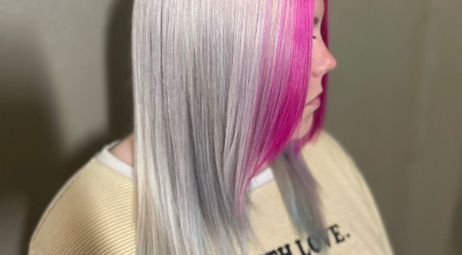 Vibrant pink and silver hairstyle at Hair By Mikeyxcxc, Musselburgh, Scotland, GB.