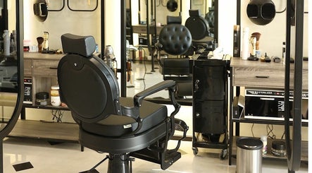 Mirror Barbershop, bilde 3