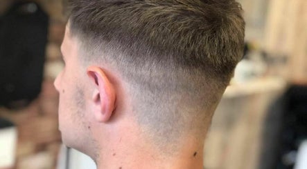 Jordan Baker Barbering Bild 2