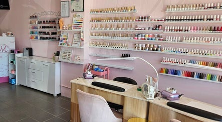 Millionaire Nails
