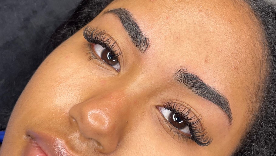 Close-up of elegant eyelash extensions from Byana London, enhancing beauty in London, England, GB.