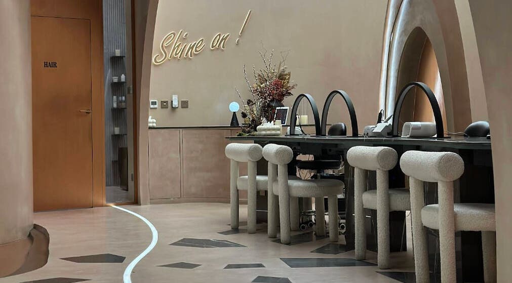 Chic interior of Stellar Salon in Riyadh, Riyadh Province, SA showcasing modern decor and elegant styling chairs.